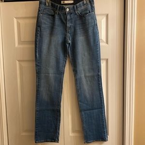 Levi’s 525 Perfect Waist Straight leg.  Size 8.  Inseam 32”.